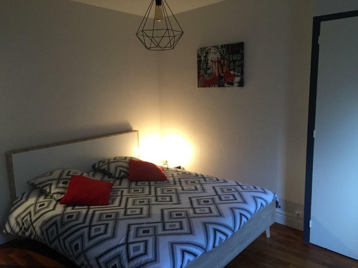 L'oasis Cosy Avec Climatisation, Parking, Velos , Animaux Bienvenus Apartment Chateauroux